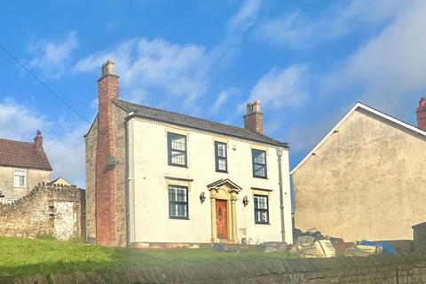 Rock Street, Upper Gornal DY3 3 bed detached house for sale