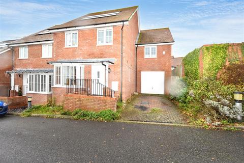 Carnforth Crescent, Eastbourne 4 bed semi