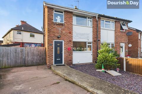 Salisbury Road, Market Drayton TF9 3 bed semi