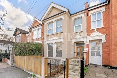 Lordsmead Road, London, N17 3 bed house for sale