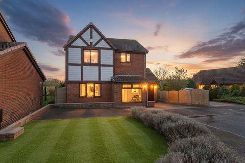 Green Meadows, Hawarden, CH5 3 bed detached house for sale