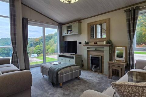 Van Road Llanidloes 2 bed lodge for sale