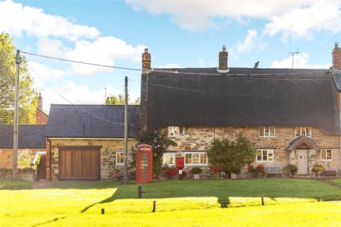 The Green, Abthorpe, Towcester... 5 bed cottage for sale