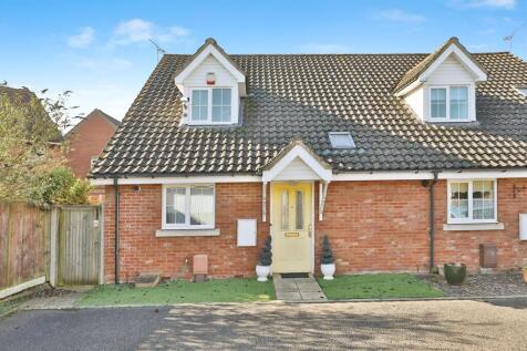 3 bedroom semi-detached bungalow for sale