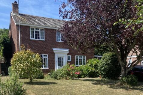 St. Catherines Crescent, Sherborne 3 bed link detached house for sale