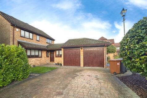 Knights Close, Bishop's Stortford... 4 bed detached house for sale