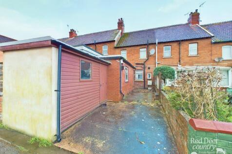 Meadow Terrace, Minehead 2 bed terraced house for sale