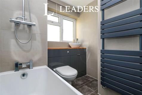 Nelson House, South Street 2 bed maisonette for sale