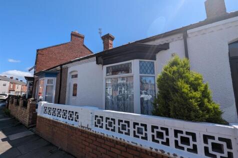 2 bedroom terraced bungalow for sale