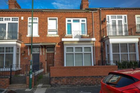 St. Michaels Avenue, South Shields 3 bed terraced house for sale