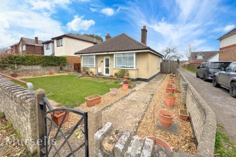 Ringwood Road, Poole BH12 3 bed bungalow for sale