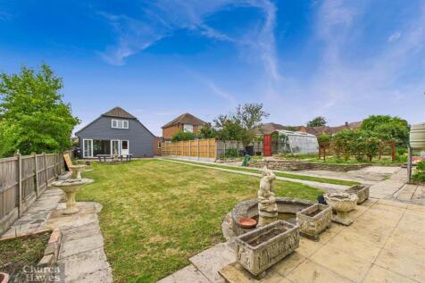 Acacia Drive, Maldon 3 bed detached house for sale