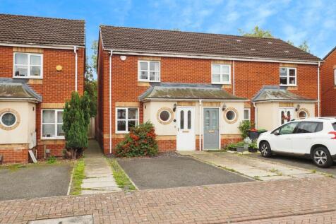 2 bedroom end of terrace house for sale