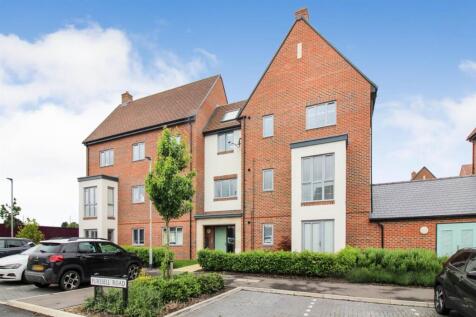 Purssell Road, Weston Turville 2 bed apartment for sale