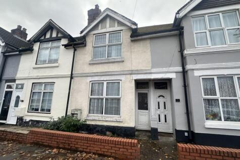 30 St. Annes Road, Willenhall, WV13 1ED 3 bed terraced house for sale