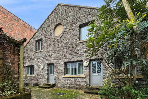 Jacob Street, Bristol, Somerset, BS2 0HS 1 bed apartment for sale