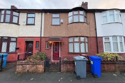 Ashfield Grove, Manchester 3 bed terraced house for sale