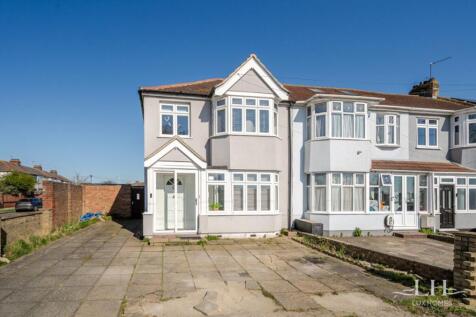 Upper Rainham Road, Hornchurch 3 bed semi