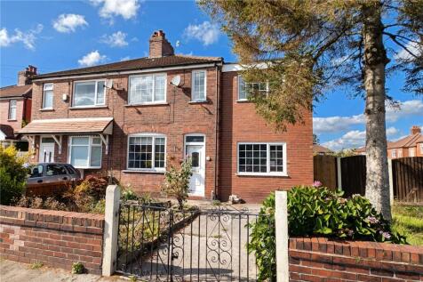 4 bedroom semi-detached house for sale