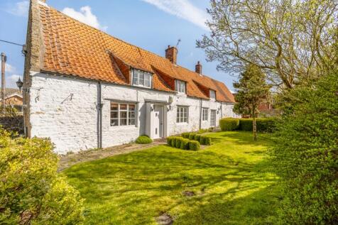 Club Yard Blacksmith Lane, Harmston... 3 bed detached house for sale