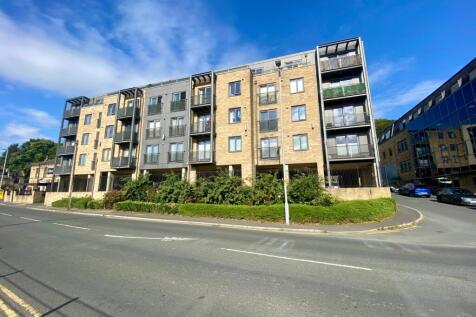 Albert Street, Baildon, Shipley, BD17 2 bed flat for sale