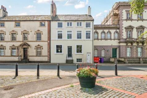 Irish Street, Whitehaven CA28 8 bed terraced house for sale