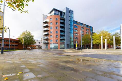 1 bedroom flat for sale