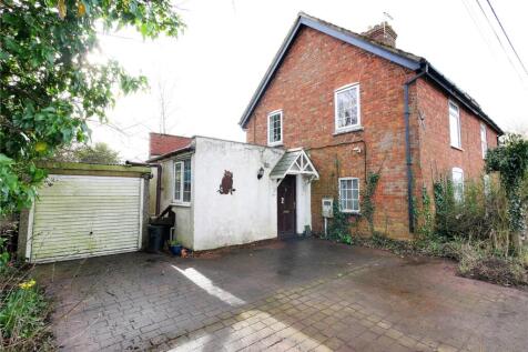 2 bedroom semi-detached house for sale