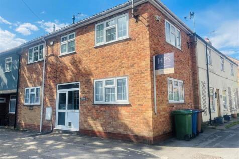 2 bedroom house for sale