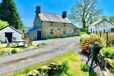 Nebo, Nr Llanrwst 3 bed detached house for sale