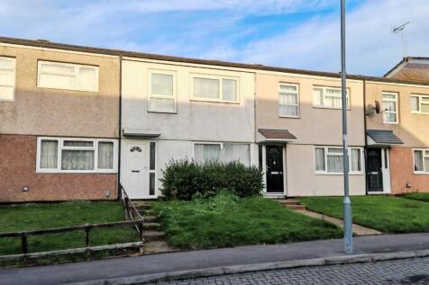 40 Helmsdale Close, Reading... 3 bed terraced house for sale