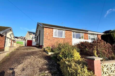 3 bedroom semi-detached bungalow for sale