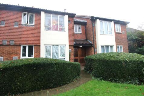 Studio flat for sale