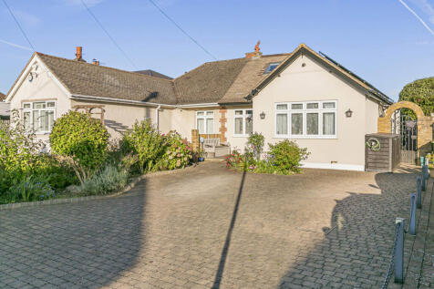 2 bedroom bungalow for sale