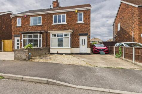 Humber Crescent, Scunthorpe DN17 3 bed semi