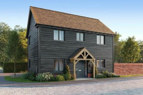 Poppy Fields, Hawkinge CT18 3 bed semi