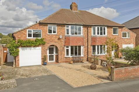 Wesley House, 3 Aldborough Road... 4 bed house for sale