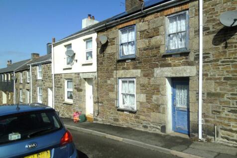 Terraced house for sale