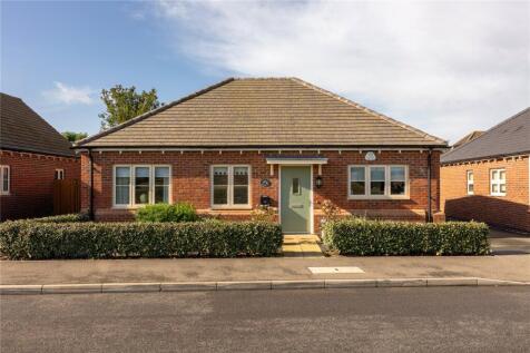 Sollars Way, Houghton Conquest... 3 bed bungalow for sale