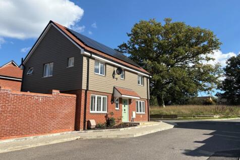 Verwood 3 bed detached house for sale