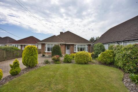 Bewsbury Cross Lane, Whitfield... 3 bed bungalow for sale