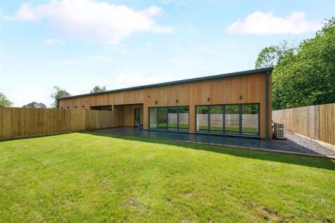 3 bedroom barn conversion for sale