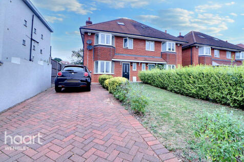5 bedroom semi-detached house for sale