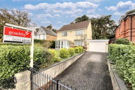 Broadstone 3 bed detached house for sale