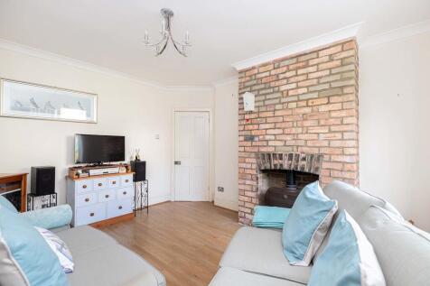 Queens Road, Poole 3 bed detached house for sale