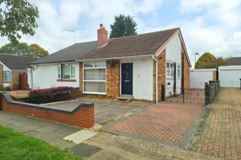 2 bedroom bungalow for sale