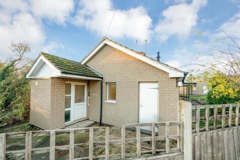 High Crescent, Great Casterton 1 bed bungalow for sale