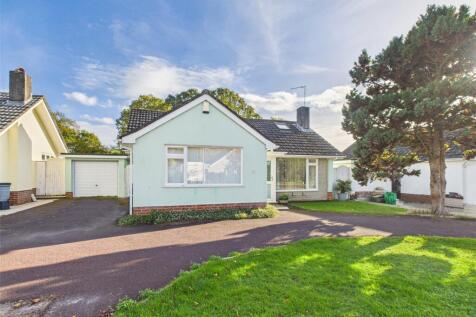 Talbot Drive, Highcliffe, Dorset, BH23 3 bed bungalow for sale