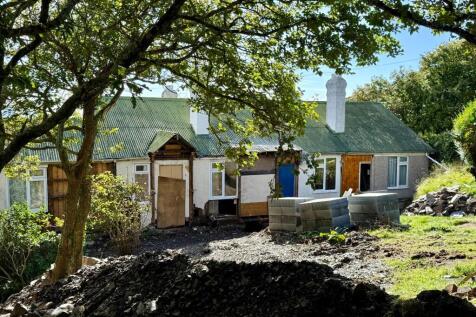 Cartref Bach, Panorama Road... 4 bed bungalow for sale