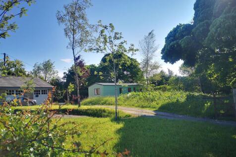 Detached house for sale